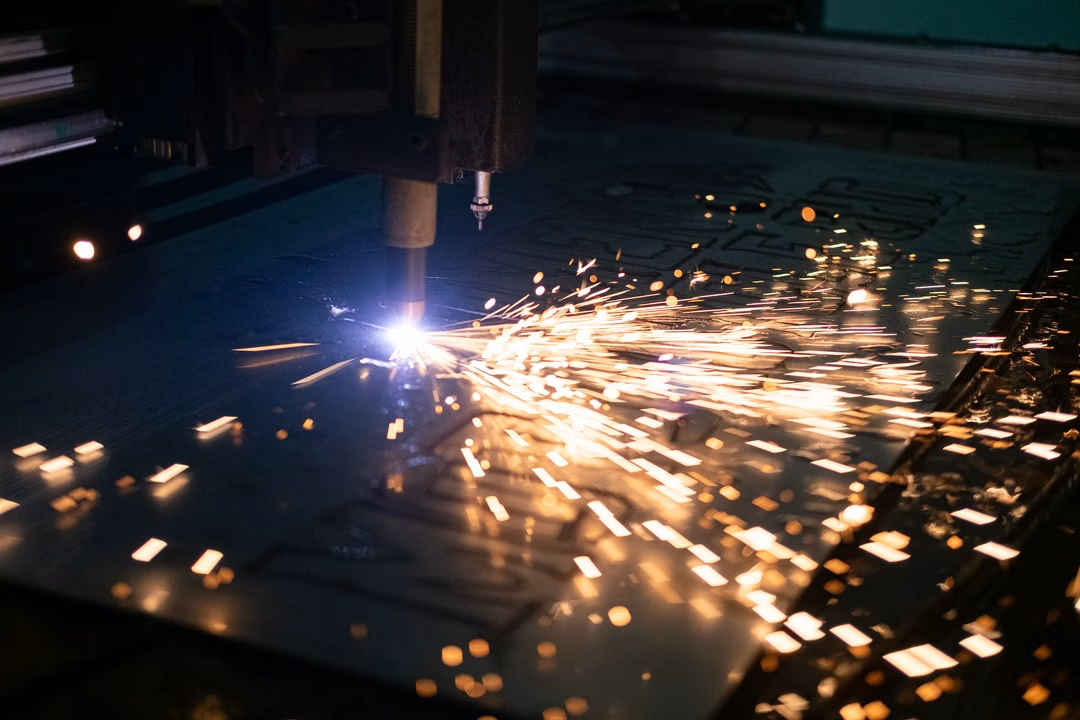 Plazma ręczna: jaki kompresor, przewody i zasilanie wybrać